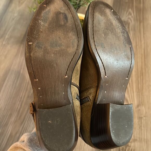 SAM EDELMAN PHOENIX GREEN AND TAN ANKLE BOOTIE GENUINE SUEDE SIZE 6 - Picture 7 of 9